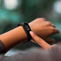 Фитнес браслет Xiaomi Mi Band 3 Black Фото 5