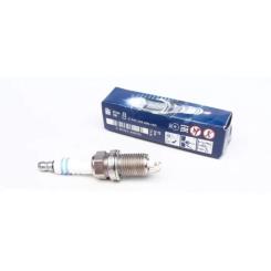 Свеча зажигания Bosch 0 242 229 699 Фото 1
