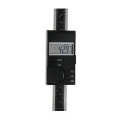 Линейка строительная Protester цифровая 200мм с дисплеем Фото 1