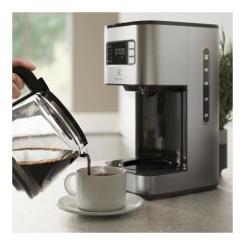 Капельная кофеварка Electrolux E5CM1-6ST Фото 6