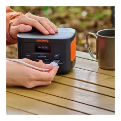 Зарядная станция Jackery Explorer 100 Plus 99.2Ah Фото 4