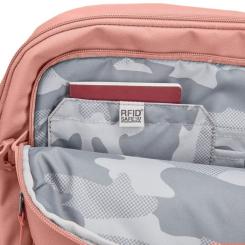 Рюкзак туристический Pacsafe Go Carry-on 34L рожевий Фото 4