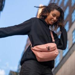Рюкзак туристический Pacsafe CX convertible backpack рожевий Фото 9