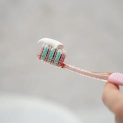 Зубная паста Fesco Ultra Anti-Cavity Антікарієс 100 мл Фото 4