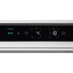 Холодильник Electrolux LNG7TE18S Фото 7