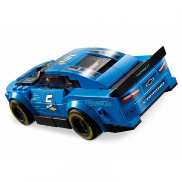 Конструктор LEGO Speed Champions Гоночный автомобиль Chevrolet Cama Фото 3