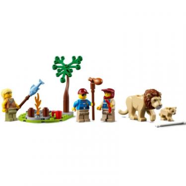 Конструктор LEGO City Спасательный внедорожник для зверей 157 детал Фото 5