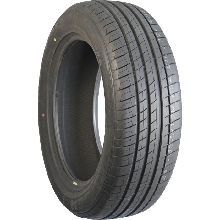 Шина Kapsen 245/40R20 99Y XL RS26 Фото